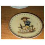 Lot of (12) Goebel M.I. Hummel Annual Collectible Plates
