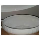 Richard Ginori White Porcelain Soup Tureen + Lidded Porcelain Sugar Bowl - Vecchio Ginori Collection