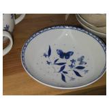 Porgrund Porcelain (Norway) - (9) Bowls and (4) Mugs
