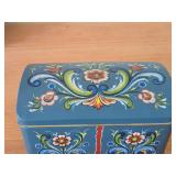 Rosemaling Metal Flip-Top Storage Box