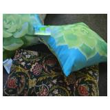 Lot of (10) Throw Pillows (assorted)