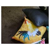 Lot of (10) Throw Pillows (assorted)