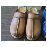 Lot of (2 Pair) Cedar SKO Wooden Shoes / Clogs