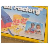 Star Wars Play-doh Action Set + Fun Factory (unopened)