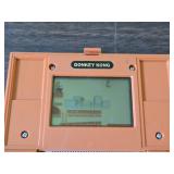 1982 Nintendo Game & Watch - Donkey Kong