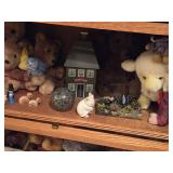 Lot of (1 Shelf) Dollhouse Miniatures and Stuffed Animals