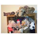 Lot of (1 Shelf) Stuff Animal Plush Toys