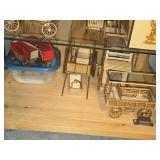 Lot of (1 Cabinet) Dollhouse Miniatures