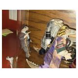 Display Box with Animal People Dollhouse Miniatures