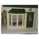 Dollhouse Display | Lighted