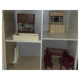 Lot of (1 Section) Dollhouse Miniatures