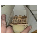 Lot of (1 Shelf) Dollhouse Miniatures