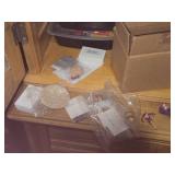 Lot of (1 Shelf) Dollhouse Miniatures