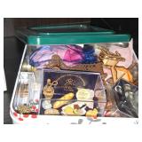Lot of (1 Cabinet) Dollhouse Miniatures