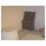 Dollhouse Miniature Display