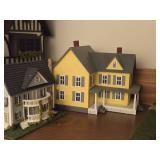 Lot of (4) Dollhouse Miniature Houses