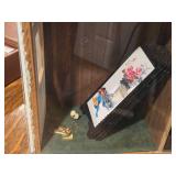2-sided Dollhouse Display