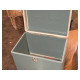 Singer Sewing Machine with Case