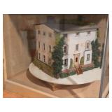Dollhouse Miniature Display and Miniature House Display