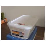 Lot of (6) Tote Bin with Lid
