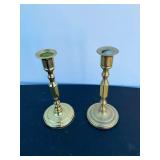 Set of 2 Gold candle sticks