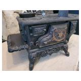 Vintage Crescent Miniature Cas Iron Wood Stove Salesmans Sample