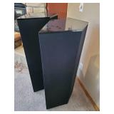 Set of 2 Tall Soundwave speakers