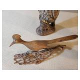 Various Wildlife Décor some wood carved
