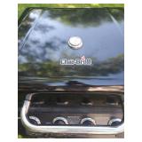 Charbroil outdoor grill Lightly used with cover