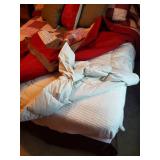 Complete double bed set with Woolrich quilt and pillow cases