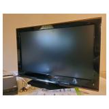 21" Insignia tv with Sony CD-DVD player and Antenna