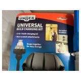 New Unger 11ft Telescoping Light Bulb Changing Tool