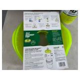 New Rescue Outdoor Pop Fly Trap and Fly Bucket Top for 5 Gal Bucket