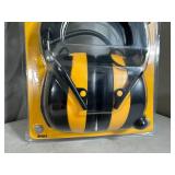New Dewalt AM/FM Radio Hearing Protection Ear Muffs