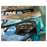 New Igloo Biodegradable Cooler and 17 Assorted Ice Packs