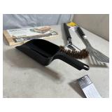 New Grilling Planks, Pellet Scoop, Palmyra Bristle Grill Brush and High End Spatula