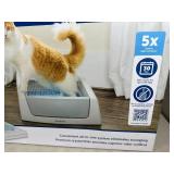 Brand New Petsafe Scoopfree Self-Cleaning Litter Box