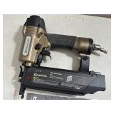 New Carpenter 18 Gauge Brad Nailer / Air Nailer