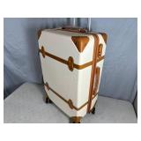 New Hard Sided Spinner Suitcase / Luggage