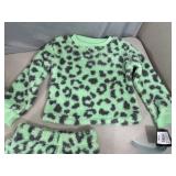 3 New Sets - 2 Pc Top and Bottom Youth Size XS (4/5)