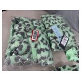 3 New Sets - 2 Pc Top and Bottom Youth Size XS (4/5)