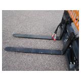 LandHonor 48" Skid Steer Hydraulic Adjustable Pallet Forks