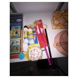 Huckleberry Hound Puzzles, Step Master Box, Hot Water Ceramic Children