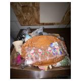 Holiday Decor Mugs Tray Plush Mixed Box