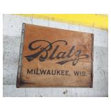Blatz Beer Wooden Crate Milwaukee Wis 24-12 Oz Advertising Box