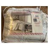 North Pole Trading Company Reversible Carved Faux Fur Comforter Full/Queen Size, Frosted Faux Fur, Reverses to Faux Mink Machine Washable