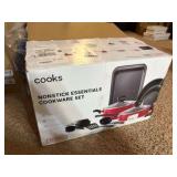 Cooks 30-pc Aluminum Non-Stick Cookware Set Red Color