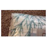 Quilt Set Full/Queen Size Tree Themed, Looks Wintry, Comes With Full/Queen Sized Quilt 90” x 90” and Two Shams 20” x 26”