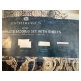 Broadhaven Kent 8-pc. Reversible Complete Bedding Set with Sheets