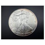 2015 Beautiful Toned Uncirculated 1 Oz. Silver American Eagle